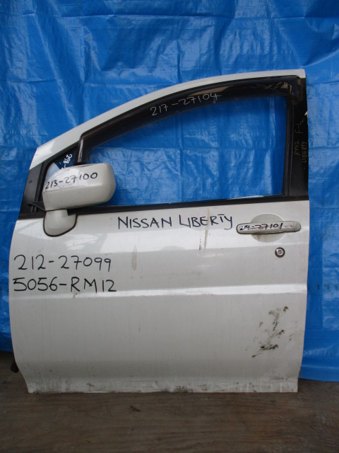 Used Nissan Liberty WINDOW GLASS FRONT LEFT